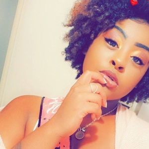 Meet your Posher, Aliyah